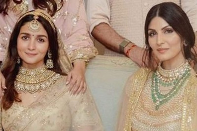 On Karwa Chauth, Neetu Kapoor Showers Blessings on Her 'Jaans' Riddhima Kapoor and Alia Bhatt