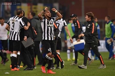 Juventus beat Sampdoria 1-0 to win the Serie A title for a record 31st time