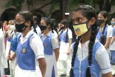 Mumbai Schools Reopen After 18 Months, Students Turnover Remains Low