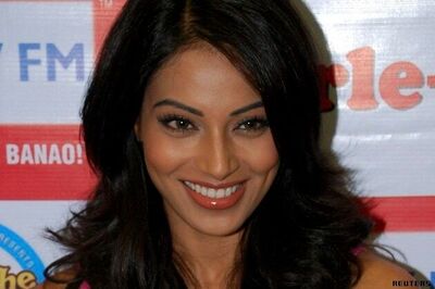 Bipasha launches fitness clothing line