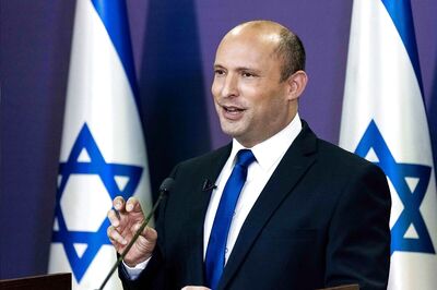 EU Congratulates New Israeli Premier Naftali Bennett