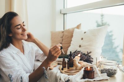 What Are The 3 Common Oils Recommended For Bruises, Headaches And Sprains?