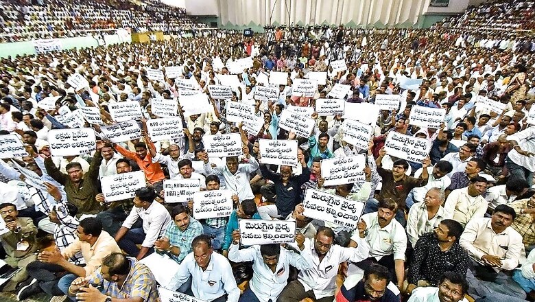 Hyderabad HC Orders Setting up 3-Member Judicial Committee to Resolve TSRTC Strike