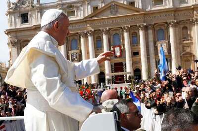 Amid Protest Over Gun Violence, Pope Urges Young People to Keep Shouting