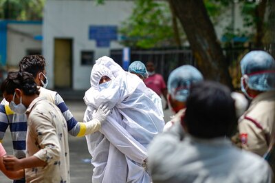 Despite Highest Number of Daily Cases, India Does Not Label Itself in Community Transmission Category