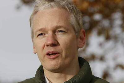 WikiLeaks' Assange blames US right for funding block