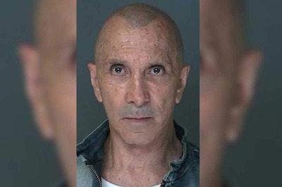 70-year-old Math Teacher Offers Teen Student iPhone for Sex in New York, Suspended