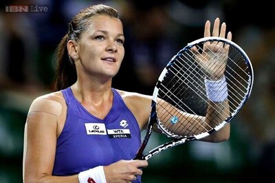 Radwanska falls to Pennetta in Dubai 2nd round