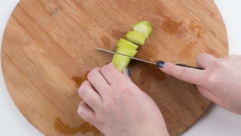 How to Make Spa Water