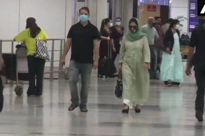 PM Modi to Meet J&K Leader in Delhi Today: Who's Invited, Who's Arrived, the Agenda | In 10 Points