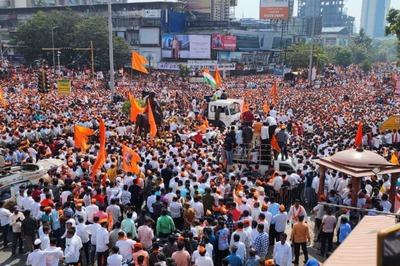 Mumbai Traffic Hit as Maratha Quota Supporters Protest, Manoj Jarange Heads for City | Top Points