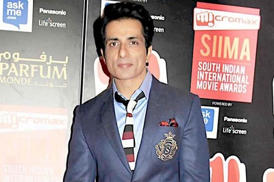 COVID-19: Sonu Sood Offers His Juhu Hotel for Healthcare Workers