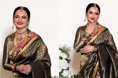 Rekha Teases Paps After They Ask Her To Look Down at Manish Malhotra's Diwali Party; Watch Video