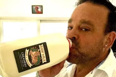 Despite Experts Warning Against It, US Influencers Promote Raw Cow Milk Amid Bird Flu Outbreak