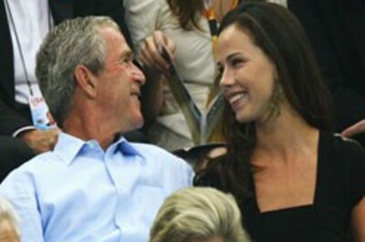 Bush playing cupid for daughter Barbara, Phelps?