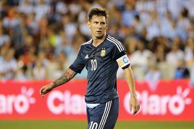 Lionel Messi scores twice as Argentina beat Bolivia 7-0