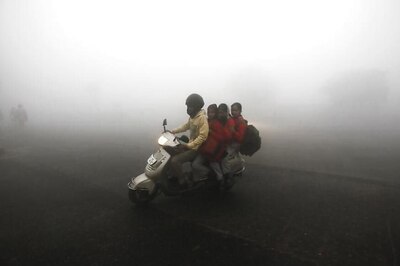 Chill Brings Cheer for Students; Delhi Schools to Extend Winter Break