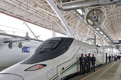 Indian Haj Pilgrims Can Now Travel From Jeddah To Makkah Via This High-Speed Train