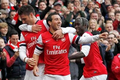 Arsenal outclass ten-man Tottenham at home