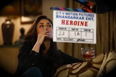Stop smoking on screen, school kids urge Kareena