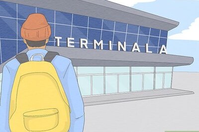 How to Travel Between Terminals A and F at Philadelphia International Airport (PHL)