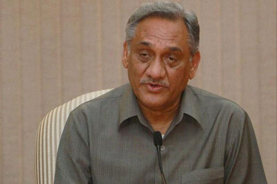 Rebel Uttarakhand Congress MLAs Left in the Lurch, BJP Plays Safe