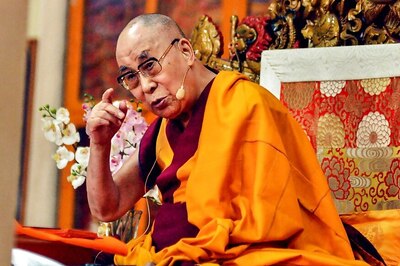 Dalai Lama Represents Tibetan People's Spirit of Resilience, Says US Congresswoman Nancy Pelosi