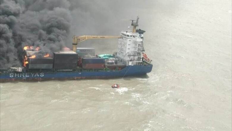 Container Ship Catches Fire Near Bengal, All 22 Mariners Rescued by Indian Coast Guard