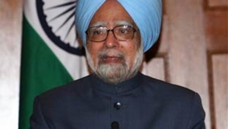 PM leaves for Russia with hope of strengthening ties