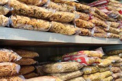 In Delhi, Ram Shree Namkeen Is Where You Get The Best Gujarati Snacks