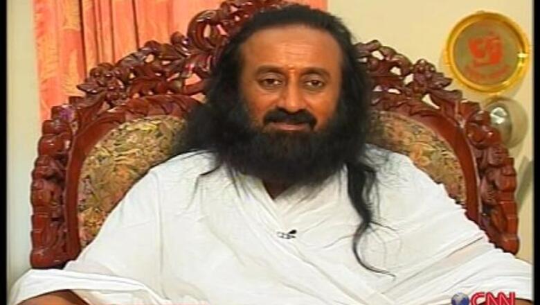 Foolish to say that women should be home-bound: Sri Sri