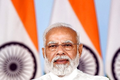 PM Modi Changes His Display Picture on Social Media Accounts to 'Tricolour', Urges People to Do the Same
