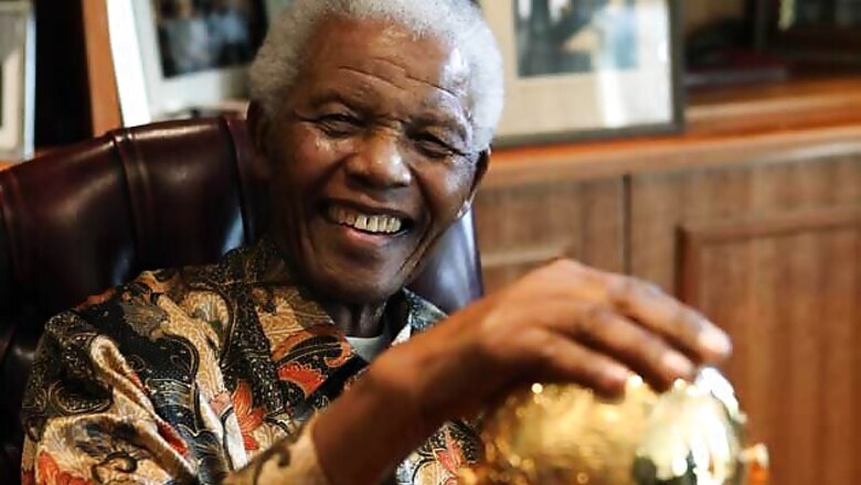 Nelson Mandela leaves hospital after minor surgery