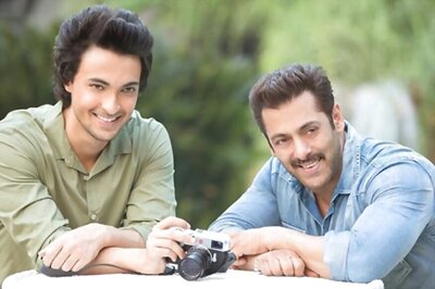 Loveratri: Salman Khan Announces Brother-in-law Aayush Sharma's Bollywood Debut