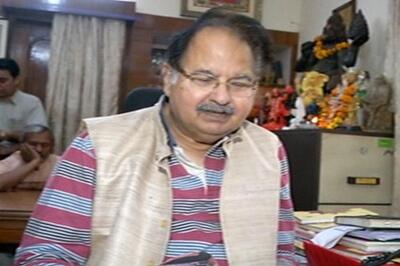 Did AAP Try to Poach Veteran Congressman AK Walia?