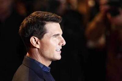 Why does Tom Cruise want a house in London?