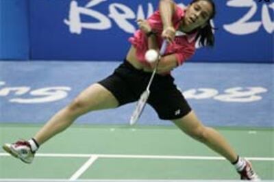 Saina loses in quarters, medal hopes end