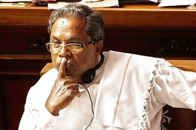 Anti-Siddaramaiah factions gain upper hand in Karnataka, Jaffer Sharief deals a body blow
