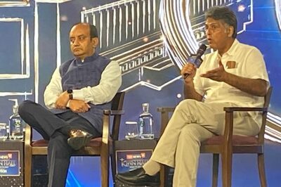 BJP vs Cong at News18 Town Hall: Oppn Plane Took off in 2018 too…: Trivedi | We’re A Democratic Option: Tewari