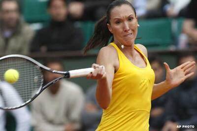 Rogers Cup: Jankovic loses, Kuznetsova advances