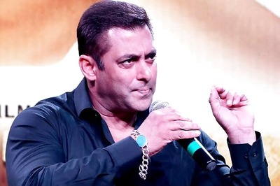 Salman Khan Continues to Be Evasive on Being Questioned About Marriage