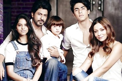 Shah Rukh Khan Reveals His 3 Vices in Suhana, Aryan, AbRam; See Picture