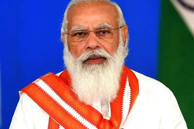 On World Sanskrit Day 2021, PM Modi Greets Nation with a Special Message in Sanskrit; Read