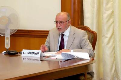 Anil Baijal Concerned Over Migrants Leaving Delhi Post Lockdown; Centre Sets up Control Rooms for Help