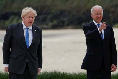 Joe Biden Gifts Boris Johnson Custom-Made $6,000 Bike, UK PM Gives a Photo Printed From Wikipedia
