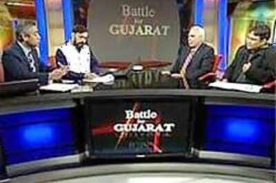 Live Chat: With Yogendra Yadav on Gujarat exit poll