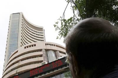 Sensex Down 2,500 pts in Seven Days, Leaves Investors Poorer by 10 L Cr; Why is Market Falling?