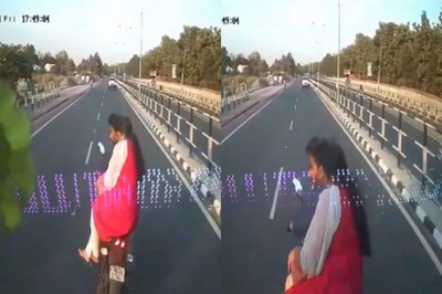 Tamil Nadu Man, Son Killed After Speeding Bus Hits Their Bike From Behind | Caught On Cam