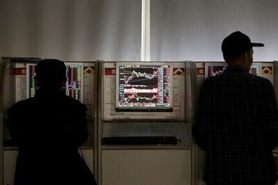 Asia stocks cautiously mixed, dollar tries to bounce