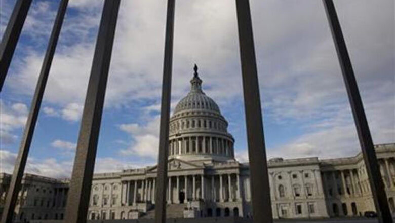 White House tells agencies government will shut down